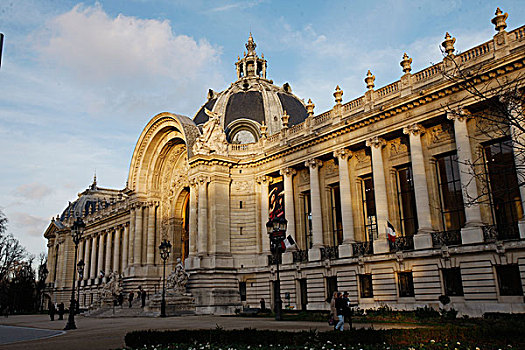 lo de online mien bac