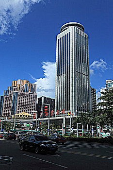 3 càng miễn phí