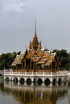 du doan than tai mien nam