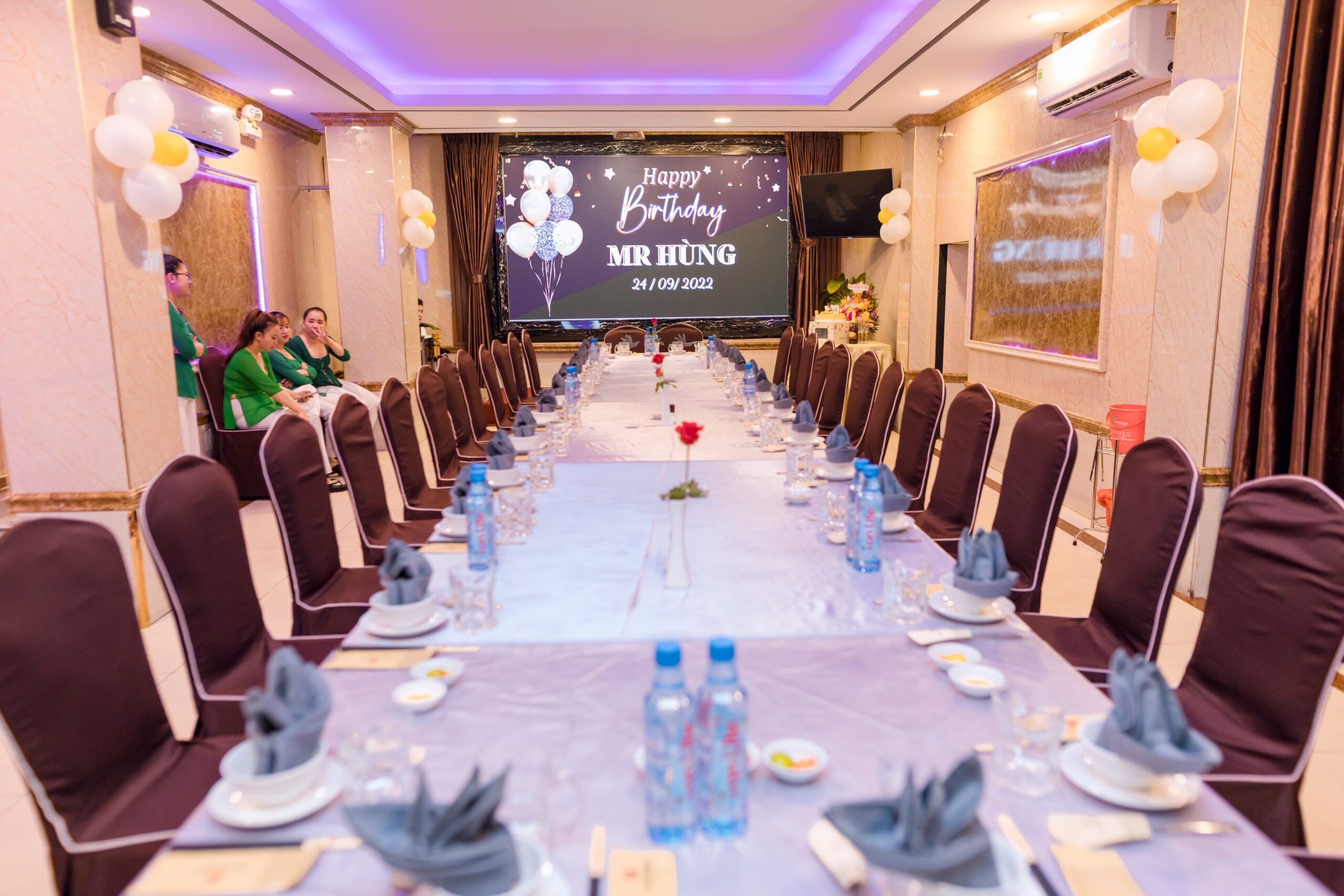 Địa điểm đặt tiệc sinh nhật đáng nhớ tại Hà Nội  Nhà hàng Hải sản X132